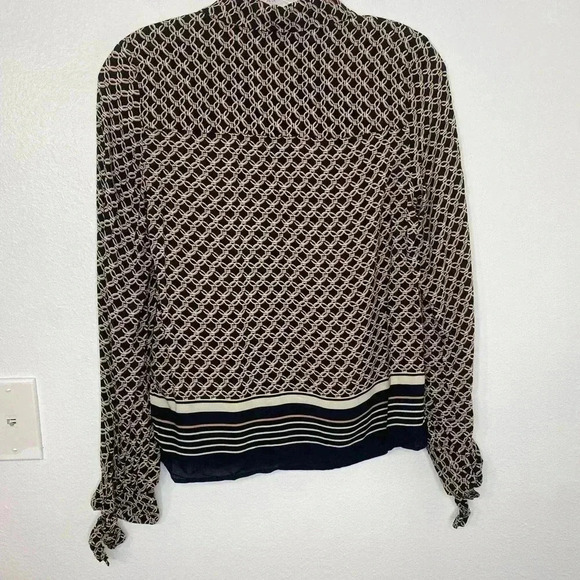 H&M Button Down Chain Link Blouse Top - Picture 3 of 5